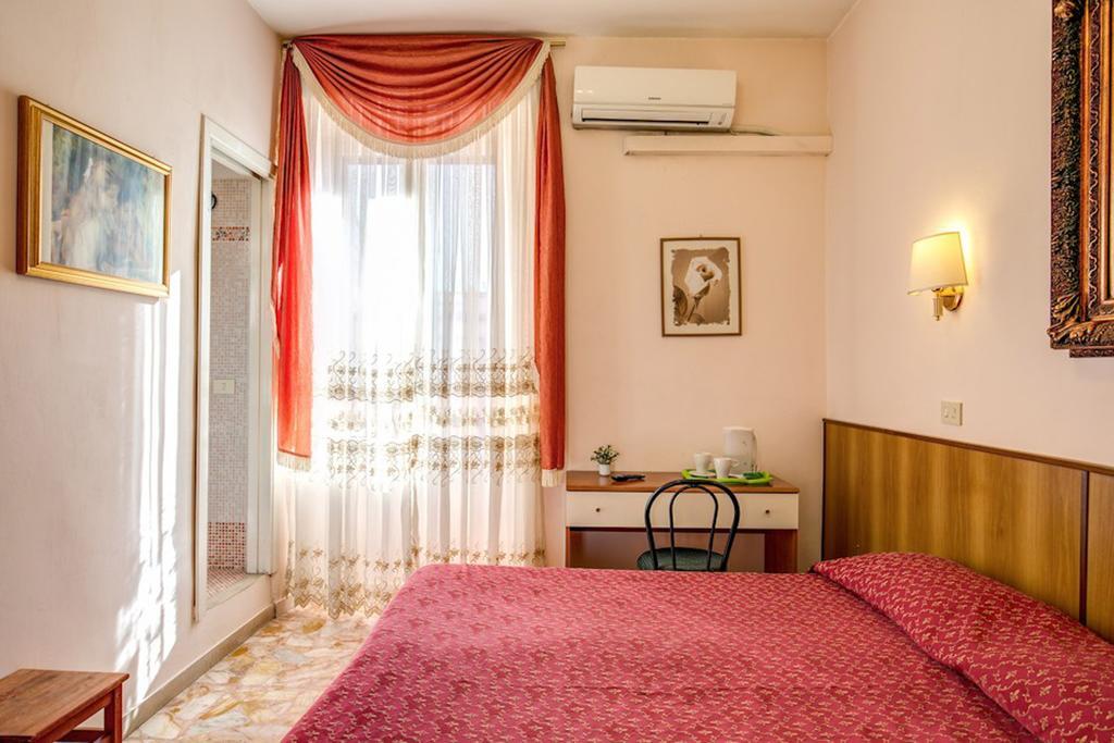 Giovy Bed & Breakfast Rome Exterior photo